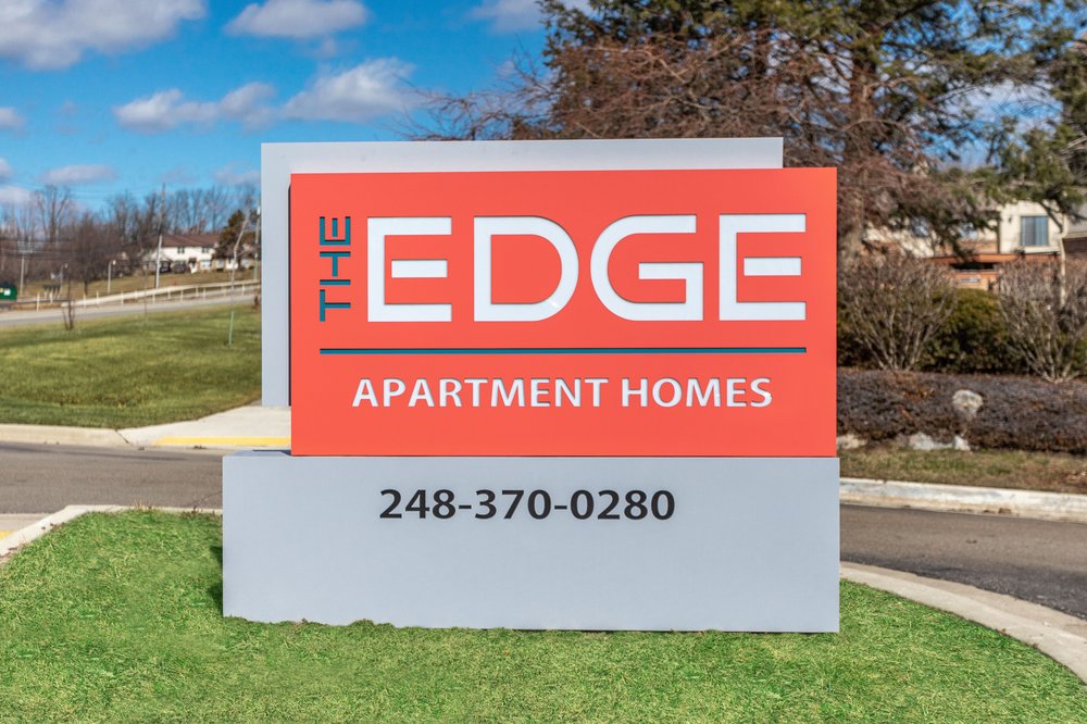 THE EDGE AT OAKLAND 26 Photos 2770 Pine Knoll Dr, Auburn Hills, MI