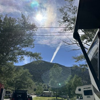 Mono Vista RV Park - RV Parks Near Me - Lee Vining, California