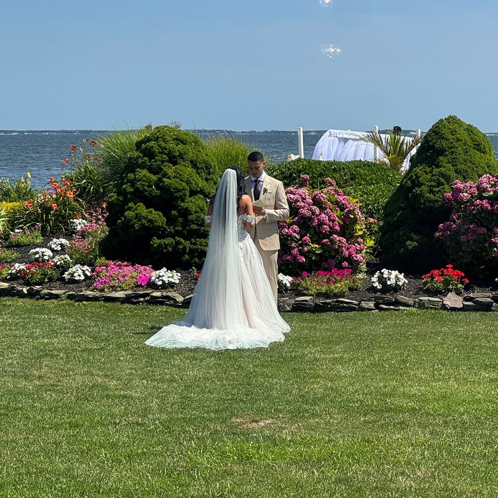 Lands End Caterers - Caterers Near Me - Sayville, New York Lands End Caterers - Caterers Near Me - Sayville, New York