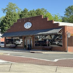 Center Street Tavern