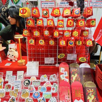Sj Made Holiday Fair - Flea Markets Near Me - Santa Clara, California Sj Made Holiday Fair - Flea Markets Near Me - Santa Clara, California