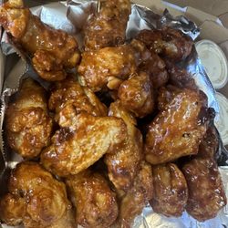 Pizza Express - BBQ Chicken wings