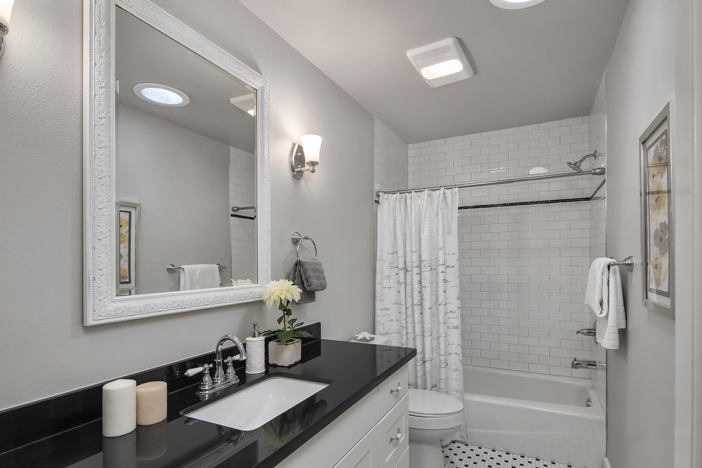 Slide of Blue Water Design Build