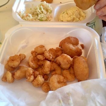 Fresh Seafood Express - Shrimp plate plus some hushpuppies. Probably the best combo here (though the slaw is pretty horrid) - New American Near Me - Dunn, North Carolina
