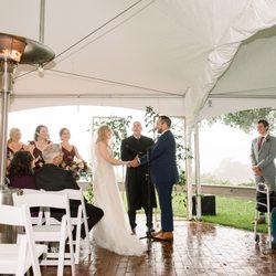 Rainy day ceremony | 1985Luke Photography