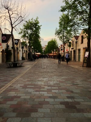 Bercy Village by null