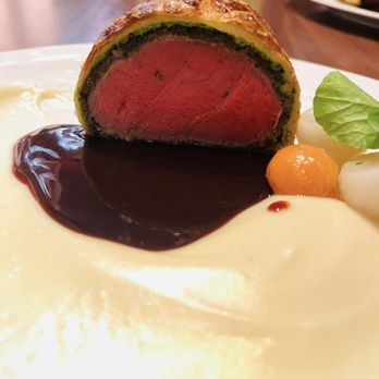 Ramsay's Kitchen - Show Stopper -  Beef Wellington - New American Near Me - Las Vegas, Nevada