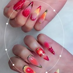 Pinkie Nail & Spa