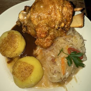 Zur Haxe - Pork knuckle - German Near Me - Berlin, BE