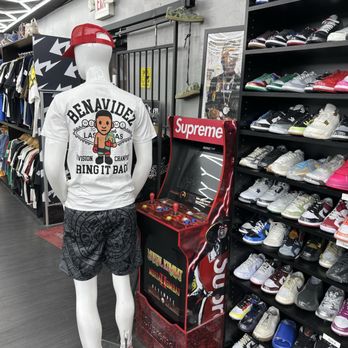 Bring It Back - Men's Clothing Near Me - Las Vegas, Nevada Bring It Back - Men's Clothing Near Me - Las Vegas, Nevada