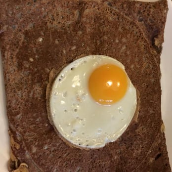 Crêperie Traditionnelle - Buckwheat ham/cheese with sunny side egg on top - Creperies Near Me - Paris, 75 Crêperie Traditionnelle - Buckwheat ham/cheese with sunny side egg on top - Creperies Near Me - Paris, 75