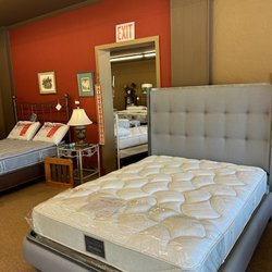 Holder Bedding