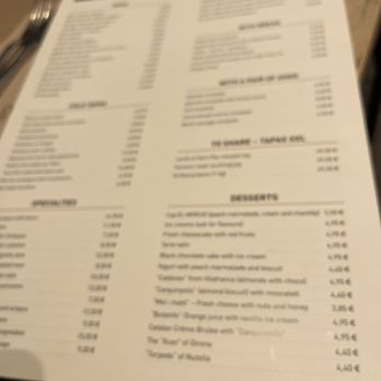 El Mercat - Menu - Cafeteria Near Me - Barcelona, B