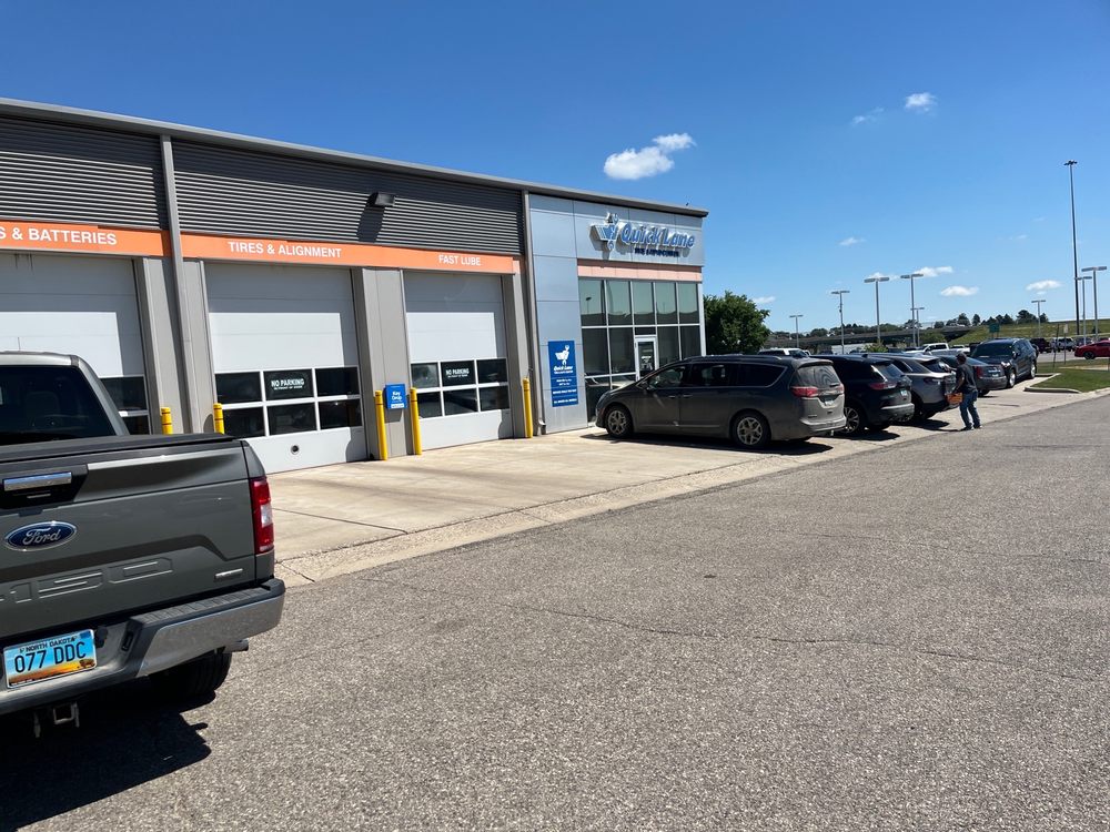 QUICK LANE TIRE AND AUTO Updated October 2024 805 23rd St SW