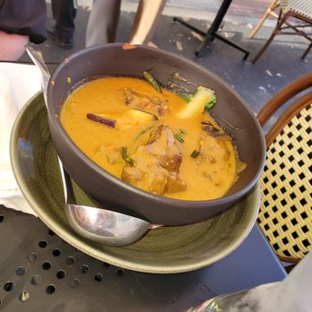 Avenida Restaurant - Kare kare - Filipino Near Me - San Mateo, California