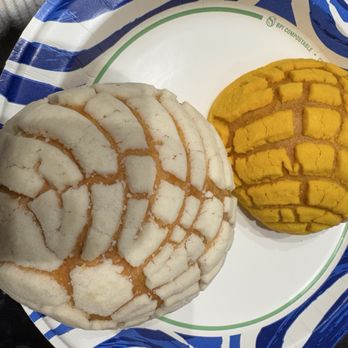 Dulcinea Panaderia Oaxaquena - Concha - Bakeries Near Me - San Jose, California