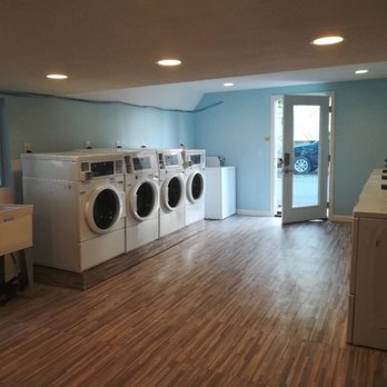 Sheldon Lake RV Resort - Very nice laundromat. - RV Parks Near Me - Houston, Texas Sheldon Lake RV Resort - Very nice laundromat. - RV Parks Near Me - Houston, Texas