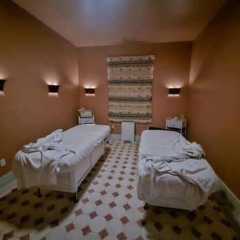 Sands Hotel & Spa - Couples massage room - Hotels Near Me - Indian Wells, California Sands Hotel & Spa - Couples massage room - Hotels Near Me - Indian Wells, California