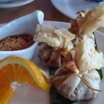 Le Basil - Thai Near Me - Palm Desert, California