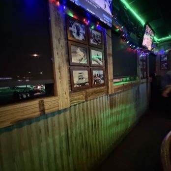 Flanigan's - American Near Me - Oakland Park, Florida