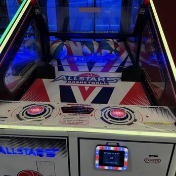 810 Entertainment - Bowling Near Me - Sterling, Virginia