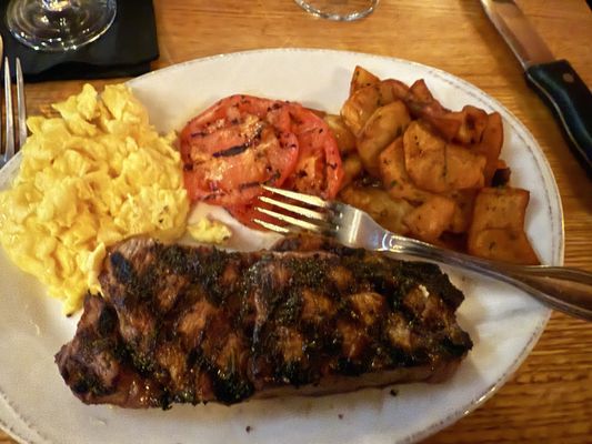 Daryl's House Restaurant & Live Music Club by null