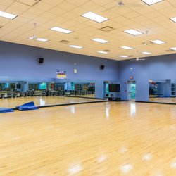 Orland Park Health & Fitness Center - Group exercise studio