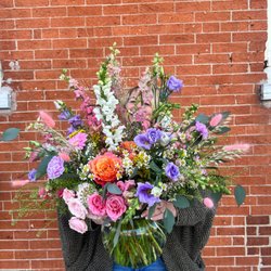 Central Market Flowers - Magnificent Sunset Hues Arrangement