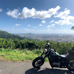 The twisties of Tantalus Dr The twisties of Tantalus Dr