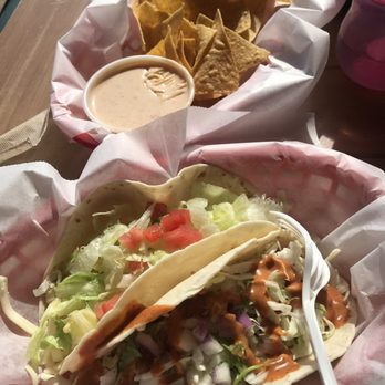 Tippy's Taco House - Mexican Near Me - Warrenton, Virginia