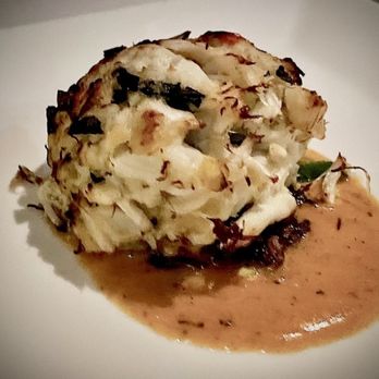 Del Frisco's Double Eagle Steakhouse - DEL'S JUMBO LUMP CRAB CAKE Cajun-Lobster Cream Sauce - Seafood Near Me - Boston, Massachusetts Del Frisco's Double Eagle Steakhouse - DEL'S JUMBO LUMP CRAB CAKE Cajun-Lobster Cream Sauce - Seafood Near Me - Boston, Massachusetts