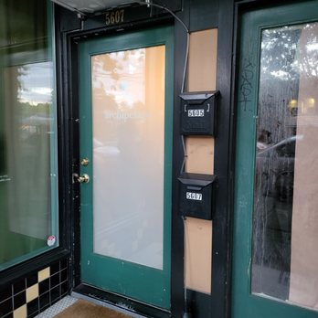 Archipelago - An unassuming entrance - Filipino Near Me - Seattle, Washington Archipelago - An unassuming entrance - Filipino Near Me - Seattle, Washington