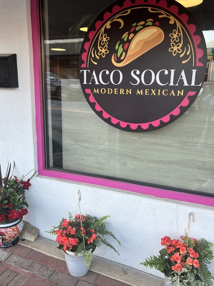 Taco Social