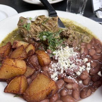 Fonda La Catrina - Puerco en Salsa Verde - Mexican Near Me - Seattle, Washington Fonda La Catrina - Puerco en Salsa Verde - Mexican Near Me - Seattle, Washington