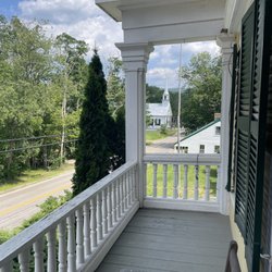 Inn at Crystal Lake and Palmer House - Balcony view