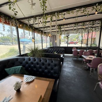 The Six Chow House - New American Near Me - Studio City, California The Six Chow House - New American Near Me - Studio City, California