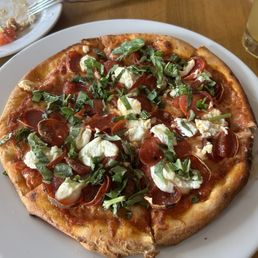 Hot honey & pepperoni personal pizza Hot honey & pepperoni personal pizza