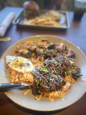 Pacific Catch by null