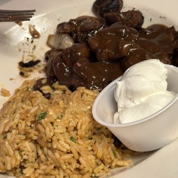 Texas Roadhouse - Beef Tips - Steakhouses Near Me - Austin, Texas Texas Roadhouse - Beef Tips - Steakhouses Near Me - Austin, Texas