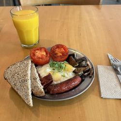Cocu - I think this was the pasión plate that I ordered, it was okay.  I also got an orange juice that was good.