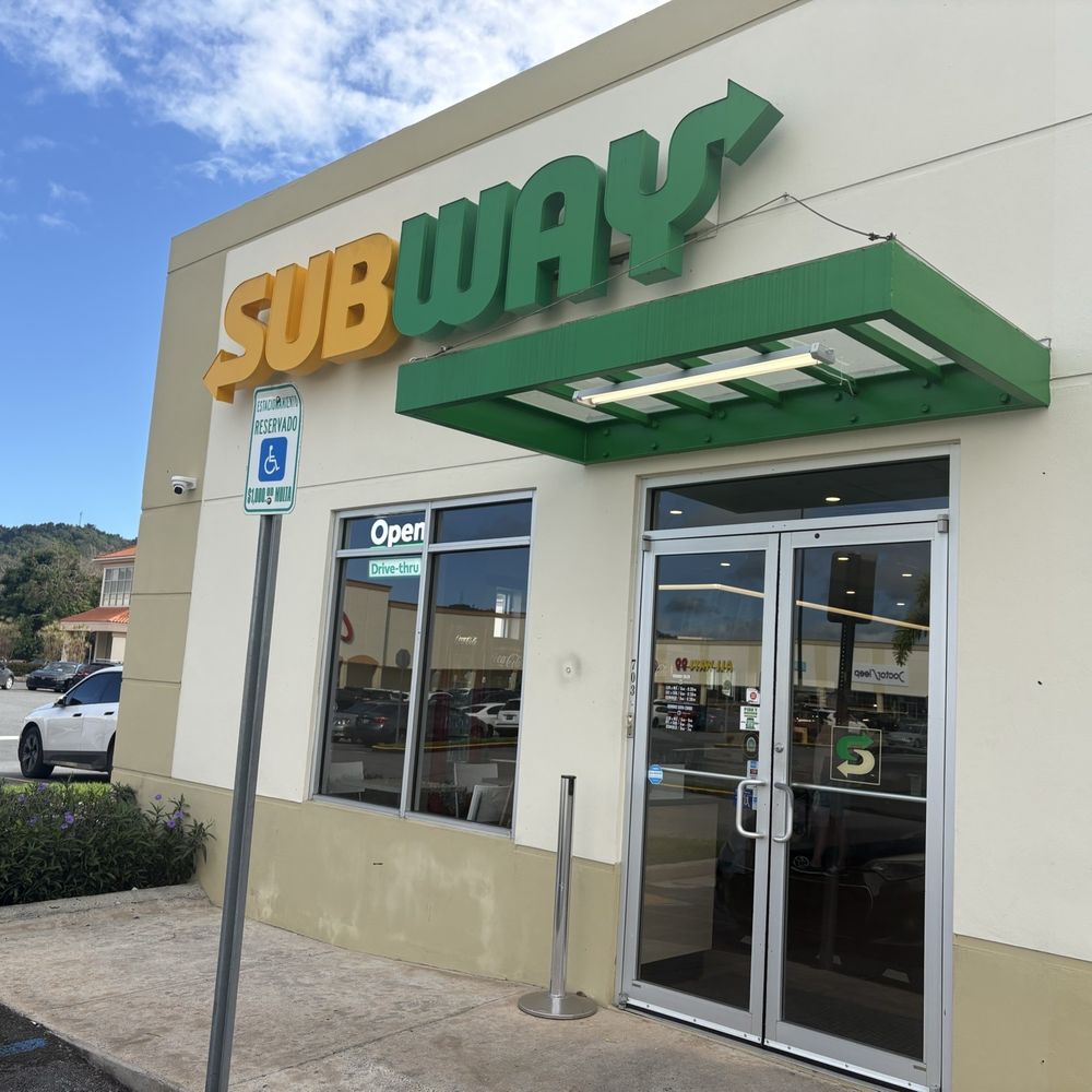 Subway - Entrada al local - Sandwiches Near Me - Caguas, Puerto Rico Subway - Entrada al local - Sandwiches Near Me - Caguas, Puerto Rico