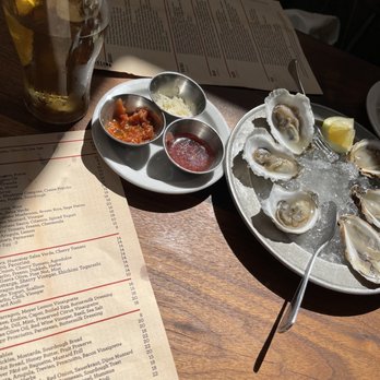 Gjelina - Fresh Oysters - New American Near Me - Venice, California