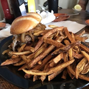 Bummie's On Main - Creole Burger - Burgers Near Me - Newark, Ohio