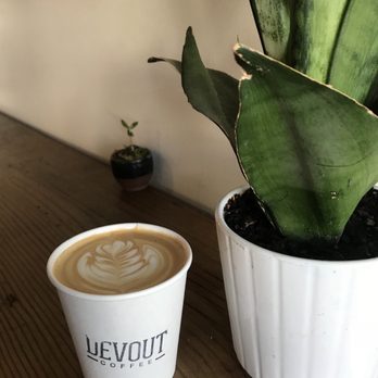 Devout Coffee - Coffee Roasteries Near Me - Fremont, California