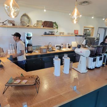 Bellwood Coffee - Riverside - Coffee Roasteries Near Me - Atlanta, Georgia