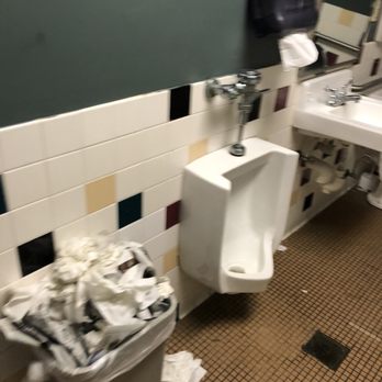 Einstein Bros. Bagels - Clean your bathrooms - Bagels Near Me - Tampa, Florida Einstein Bros. Bagels - Clean your bathrooms - Bagels Near Me - Tampa, Florida