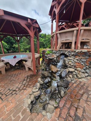 Kula Lodge & Restaurant by null