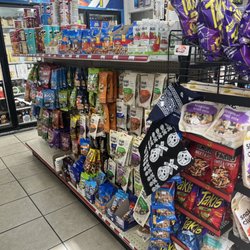 Flyers gas station