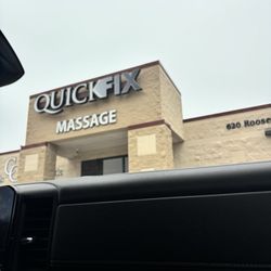 Quick Fix Massage - The front of the building