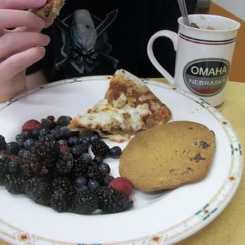 Table Grace Cafe - berries, cookie, chowder (served in the mugs), turkey pizza. You get two slices. - Cafes Near Me - Omaha, Nebraska Table Grace Cafe - berries, cookie, chowder (served in the mugs), turkey pizza. You get two slices. - Cafes Near Me - Omaha, Nebraska